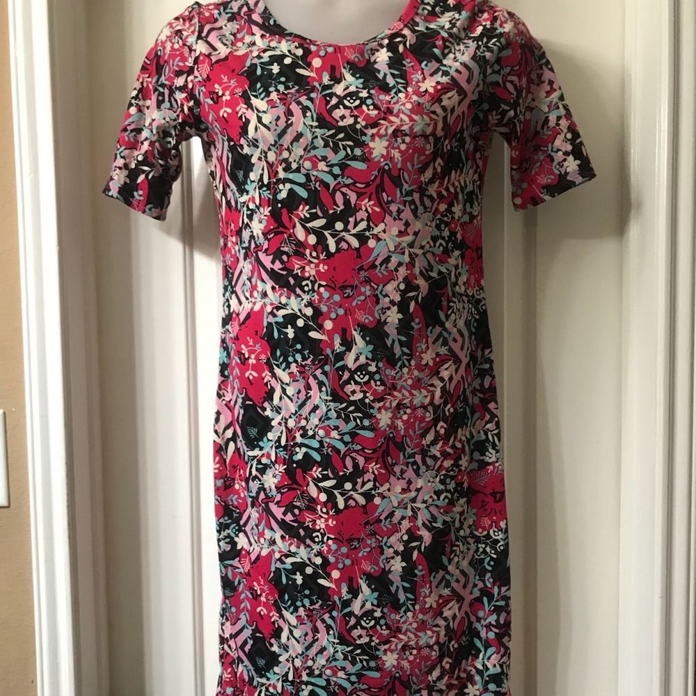 Lularoe Julia dress. Size M